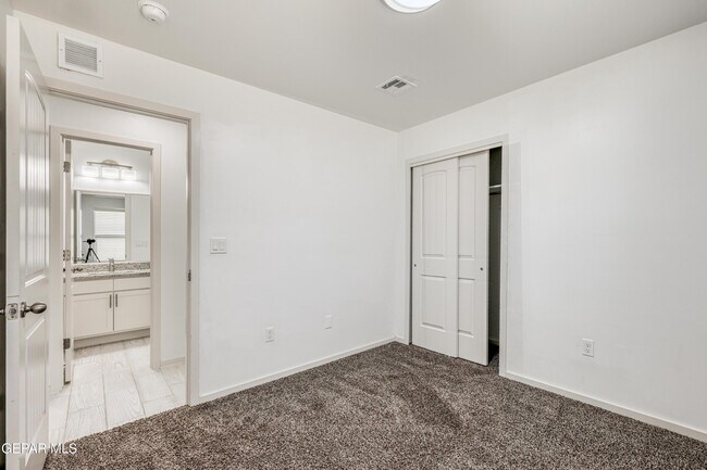 Building Photo - 12441 Polo Norte Dr