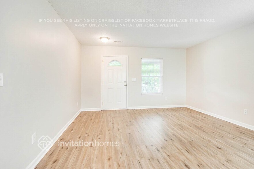 Building Photo - 516 Pebblestone Dr
