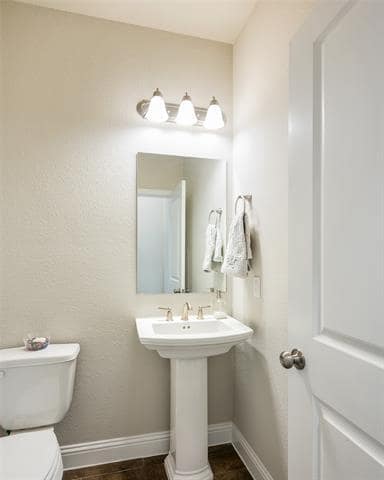 Building Photo - 6005 Horsetail Dr