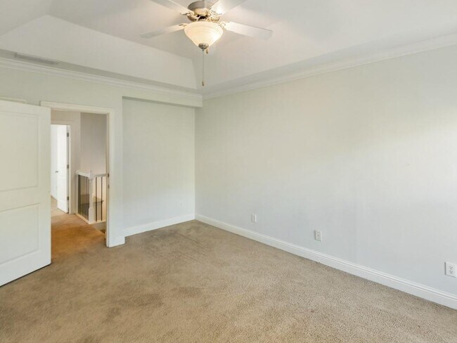 Building Photo - 3214 Greenwood Oak Dr