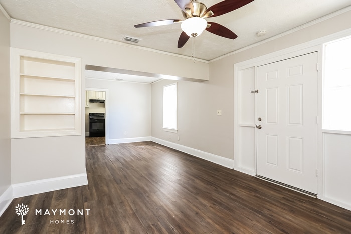 Building Photo - 6517 Sunset Dr