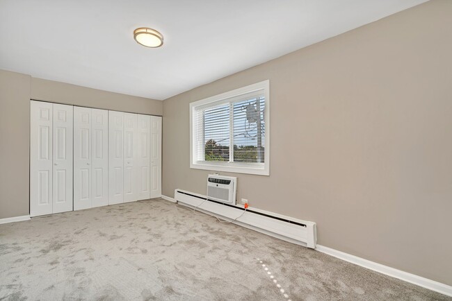Building Photo - 24 N Parkside Ave