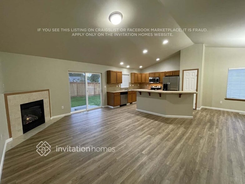 Building Photo - 19112 23rd Ave Ct E