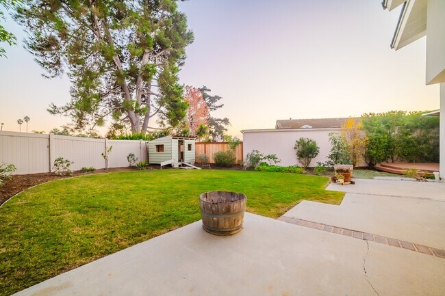 Building Photo - 1811 Autumn Pl