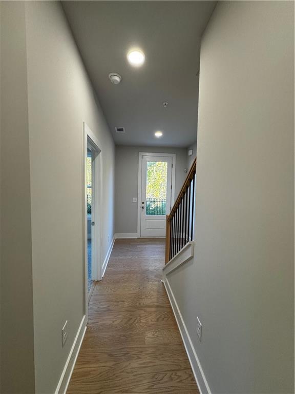 Building Photo - 2617 Camphor Xing