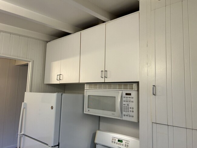 Building Photo - 249 Prospect Dr