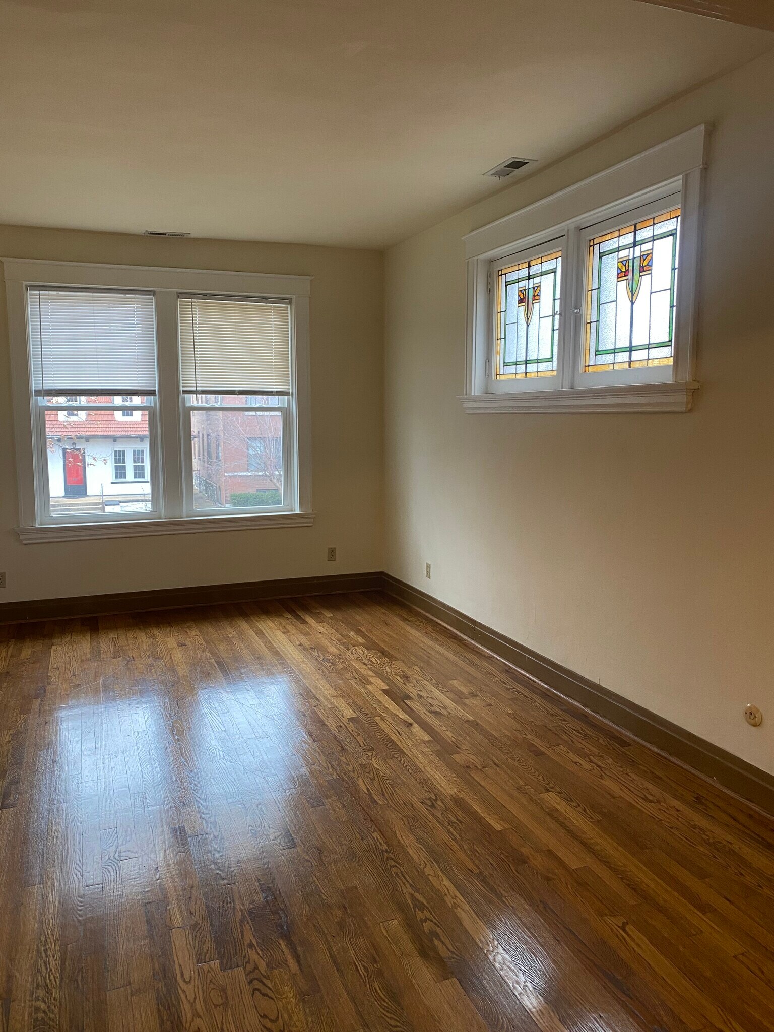 Building Photo - 6301 Cates Ave