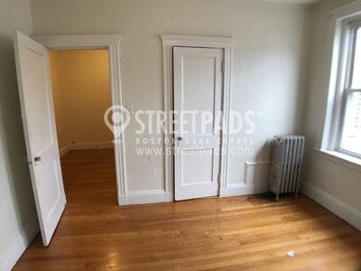 Building Photo - 1 bedroom in Boston MA 02135