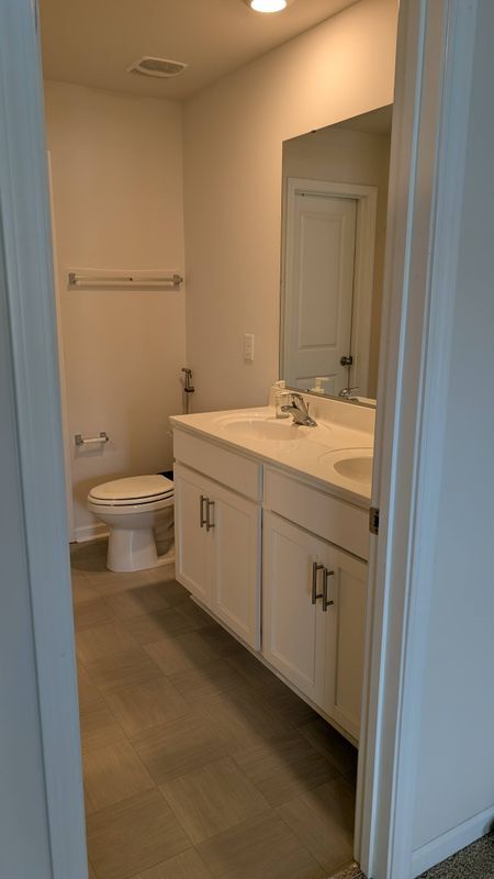 Building Photo - 3599 Village Springs Dr