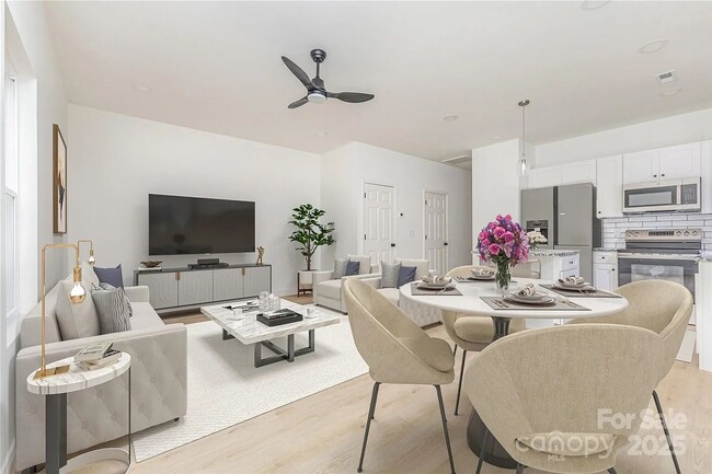 Building Photo - New Construction 3 Bed 2.5 Bath Home in Hickory, NC