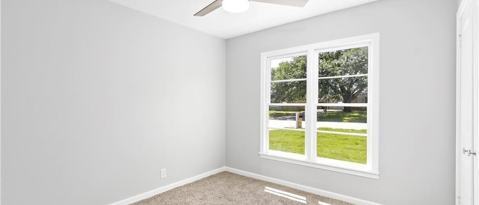 Building Photo - 722 Mary Lake Dr