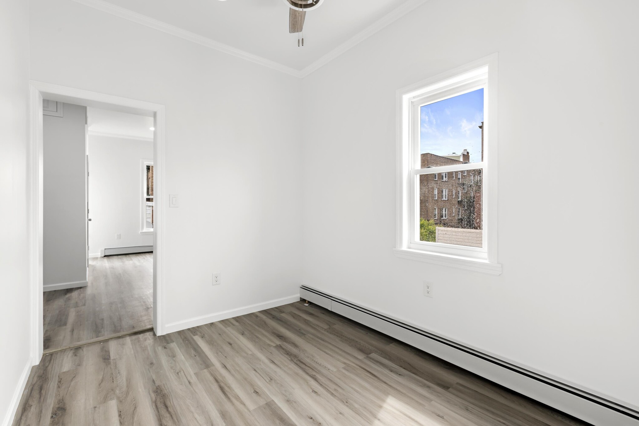 Building Photo - 20 Saint Pauls Ave