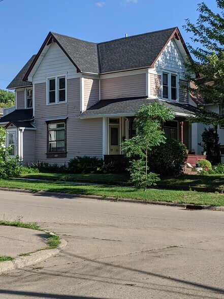 Building Photo - 2255 Pierce St NE