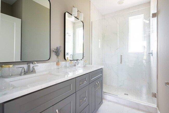 Building Photo - 1301 Baptist World Center Dr