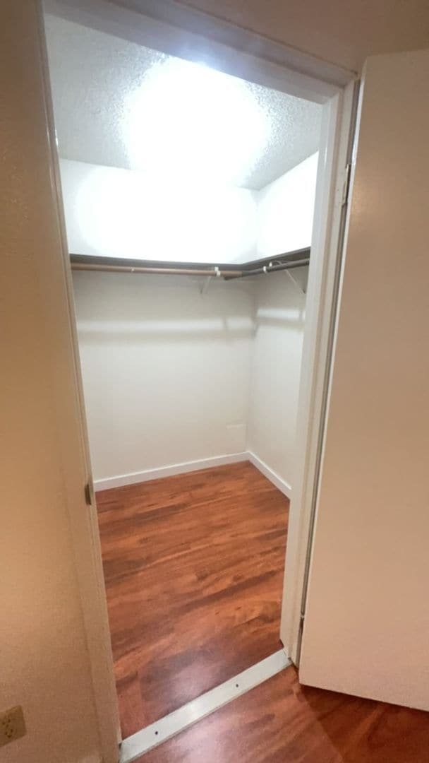 Building Photo - 1 Bd 1 Ba - Downtown Port Angeles Ground Floor Unit!!!