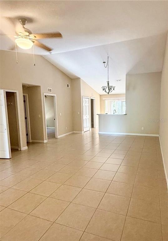 Building Photo - 15 Columbia Ln