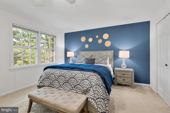 Building Photo - 5144 Woodmire Ln
