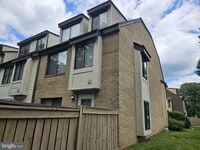 Building Photo - 9814 Brookridge Ct