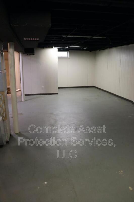 Building Photo - 7120 Catherine St