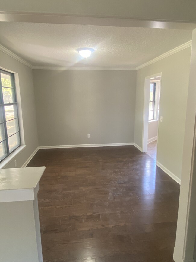 Formal Dining Room - 14821 S Wyandotte Dr