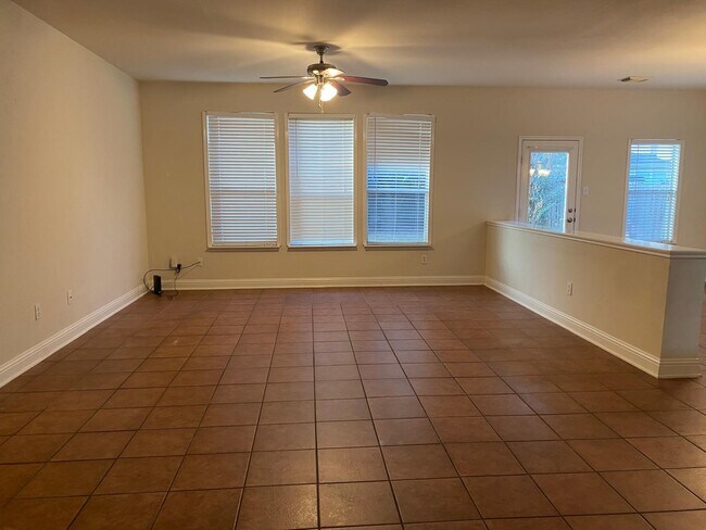 Building Photo - 518 Remington Chase Ct