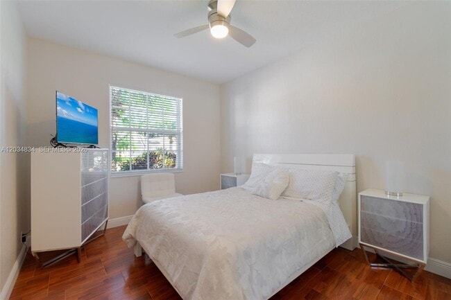 Building Photo - 2675 Clipper Cir