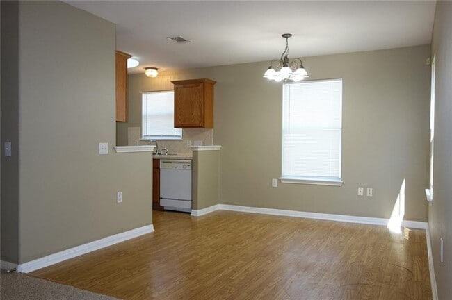 Building Photo - 6308 Perlita Dr