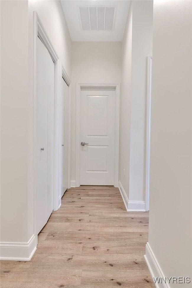 Building Photo - 251 Main St