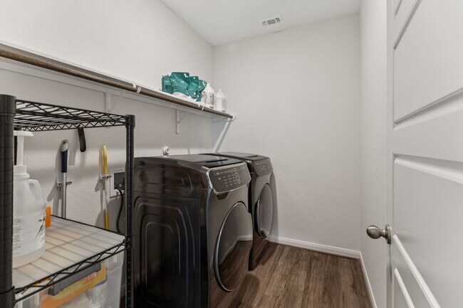 Building Photo - 12528 Gunsbach Wy