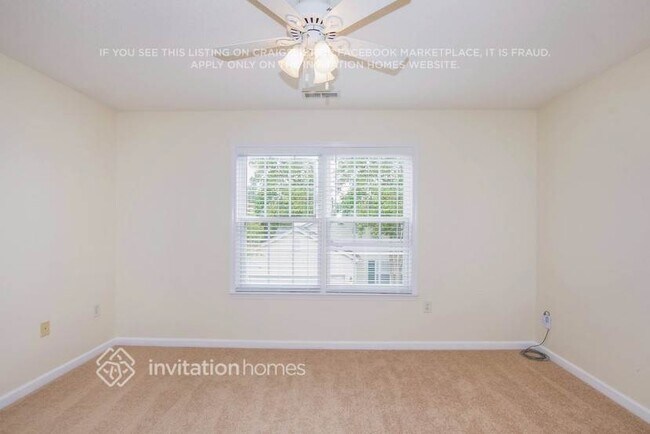 Building Photo - 9220 Meadowmont View Dr