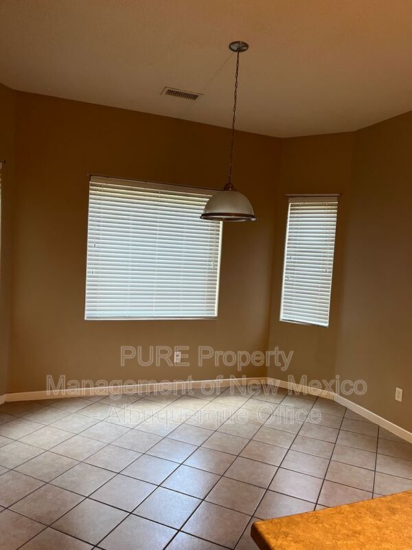 Building Photo - 2135 Coba Rd SE