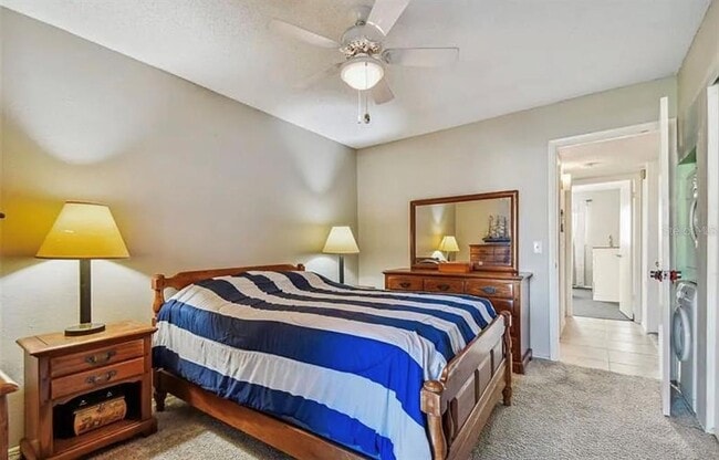 Building Photo - 2404 Florentine Way