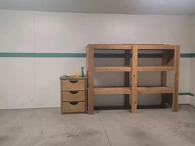 Building Photo - 7303 Avenue 310