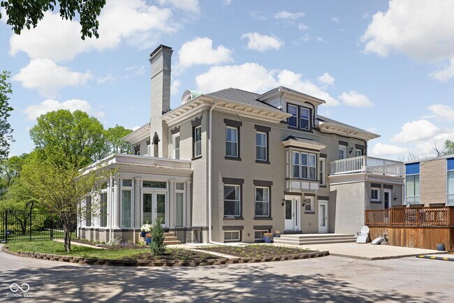 Building Photo - 3447 N Washington Blvd