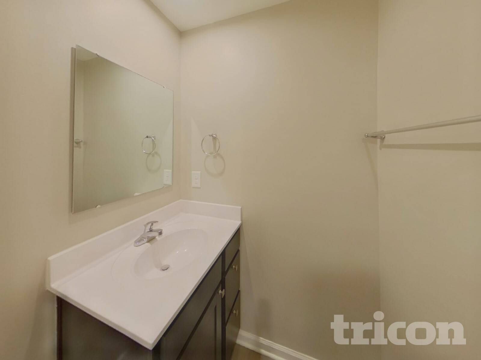 Building Photo - 110 Weymouth Ave