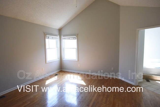 Building Photo - 14697 S Gallery St