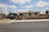 Building Photo - 906 Geronimo Dr