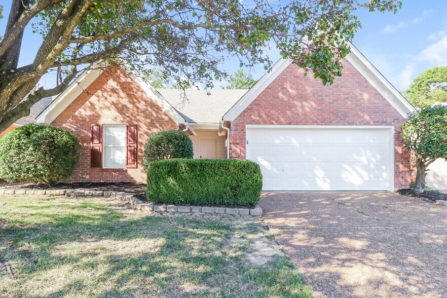Primary Photo - 9598 Daly Dr