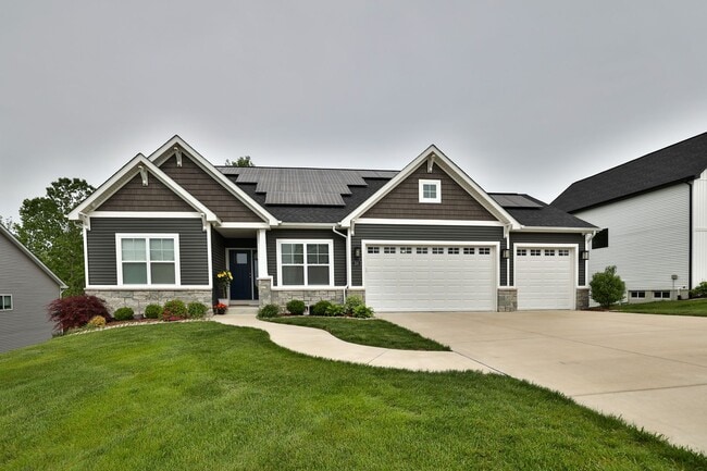 Building Photo - Gorgeous 3 Bedroom Home in Edwardsville