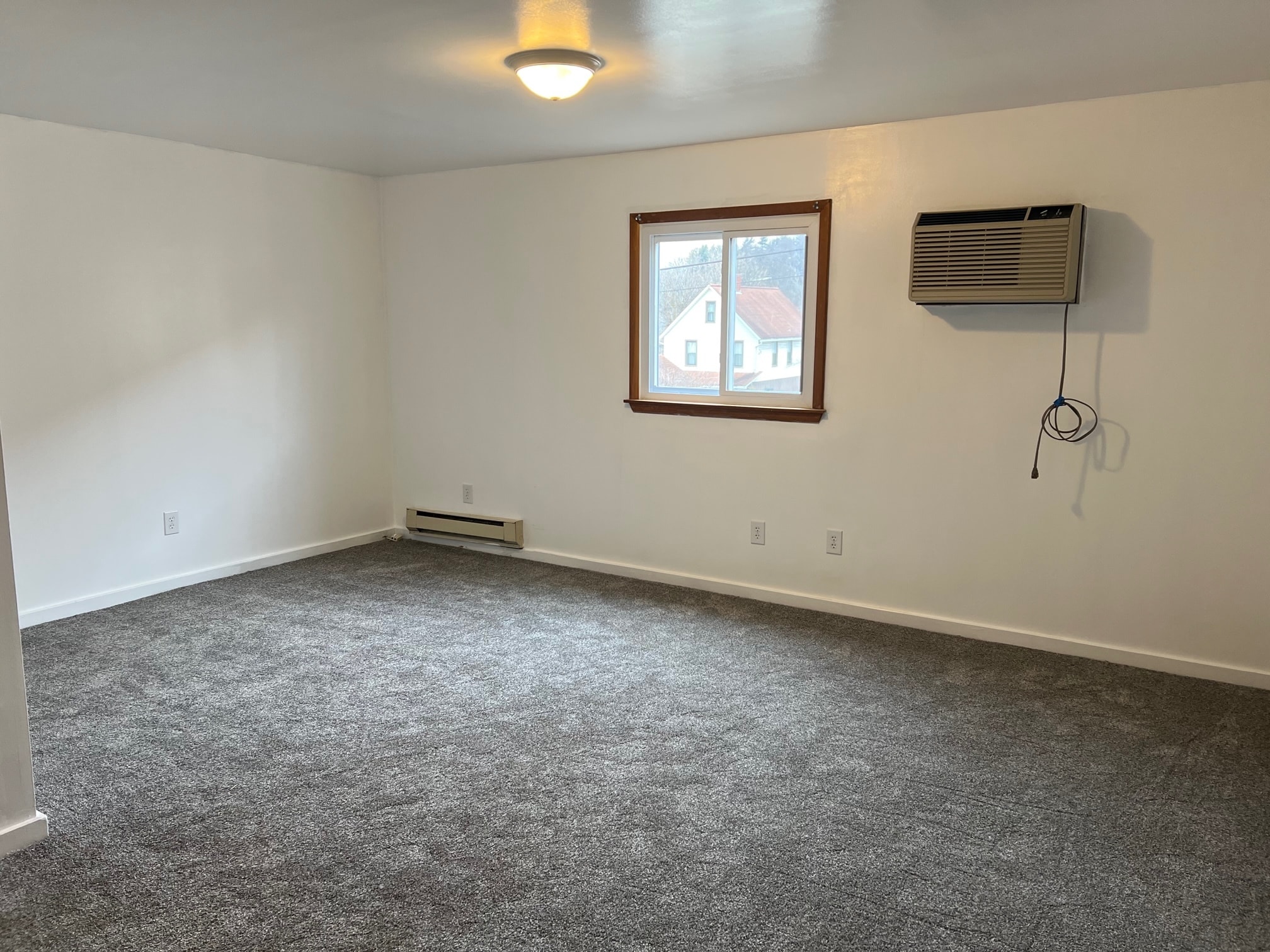 Bedroom - 309 W Main St