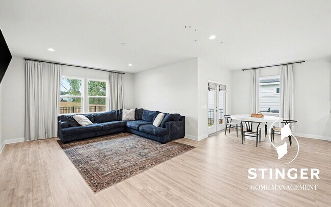 Building Photo - 1170 Salem Bay Dr