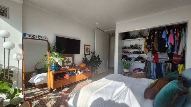 Building Photo - 405 N Wabash Ave