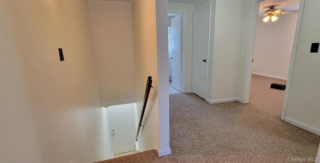 Building Photo - 64 Kent Rd