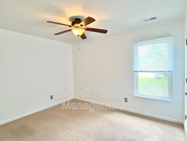 Building Photo - 16 Jodys Way