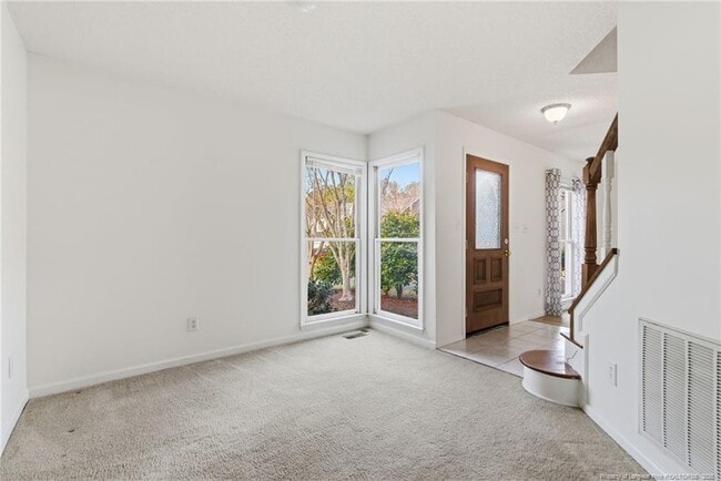 Building Photo - 114 Covewood Ct