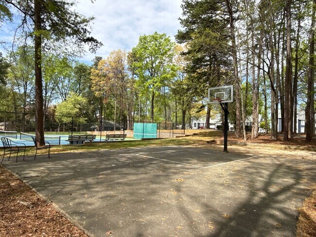 Building Photo - 2 Bedroom Condo in  Portside at Davidson Landing!