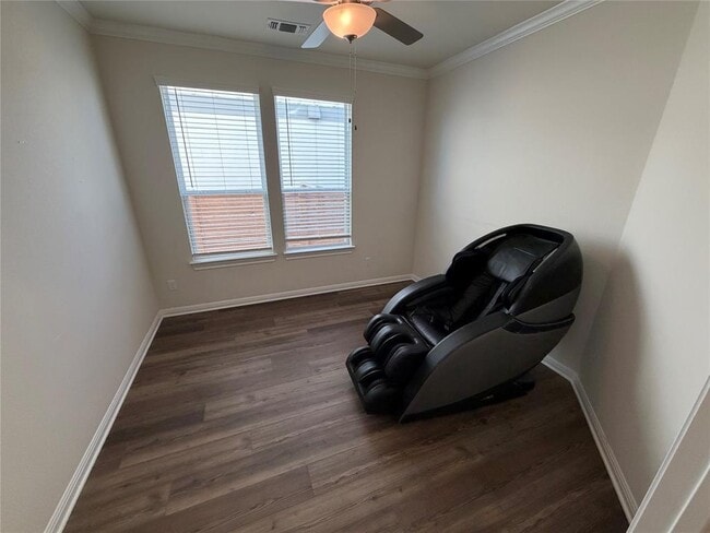 Building Photo - 228 Regatta Trl