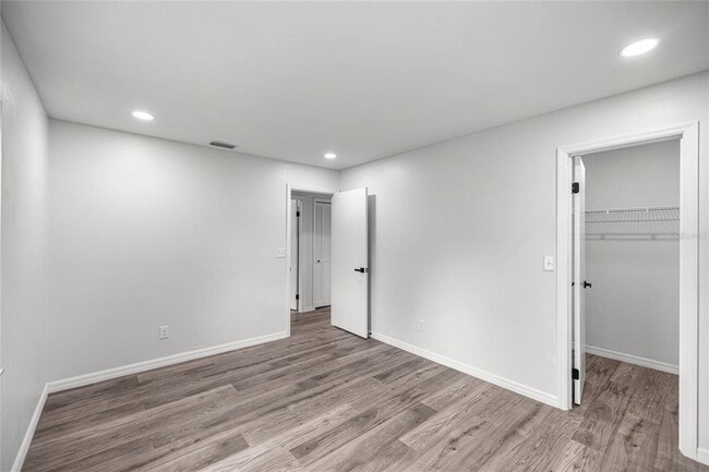 Building Photo - 5 Bahia Court Trce