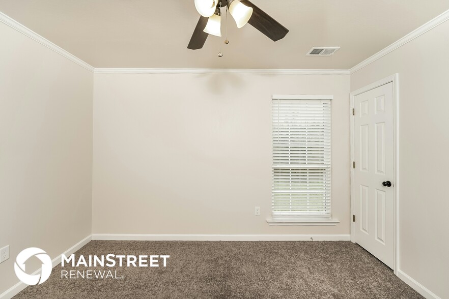 Building Photo - 6078 Russet Meadows Dr