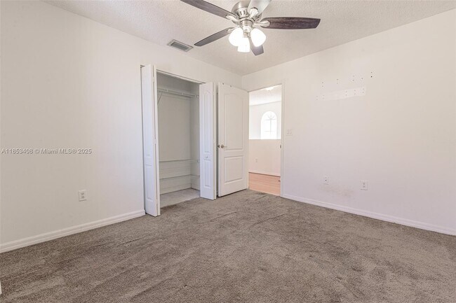 Building Photo - 9138 SW 167th Ct